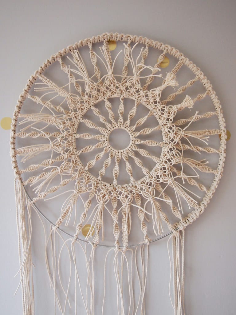 Deco artesanal en macramé para el hogar