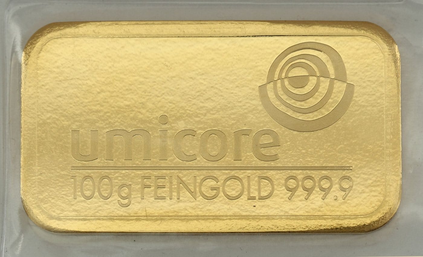 Lingote de oro fino de 100 gramos