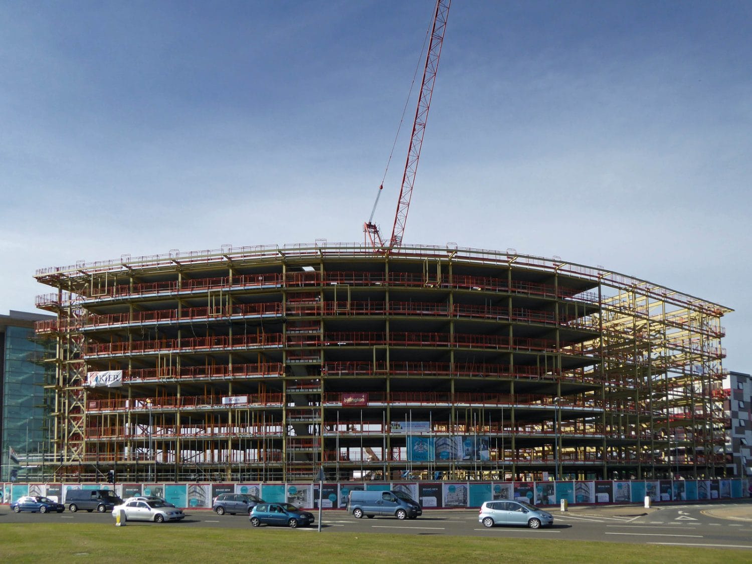 Estructura metálica de entrepiso de steel frame montada en obra